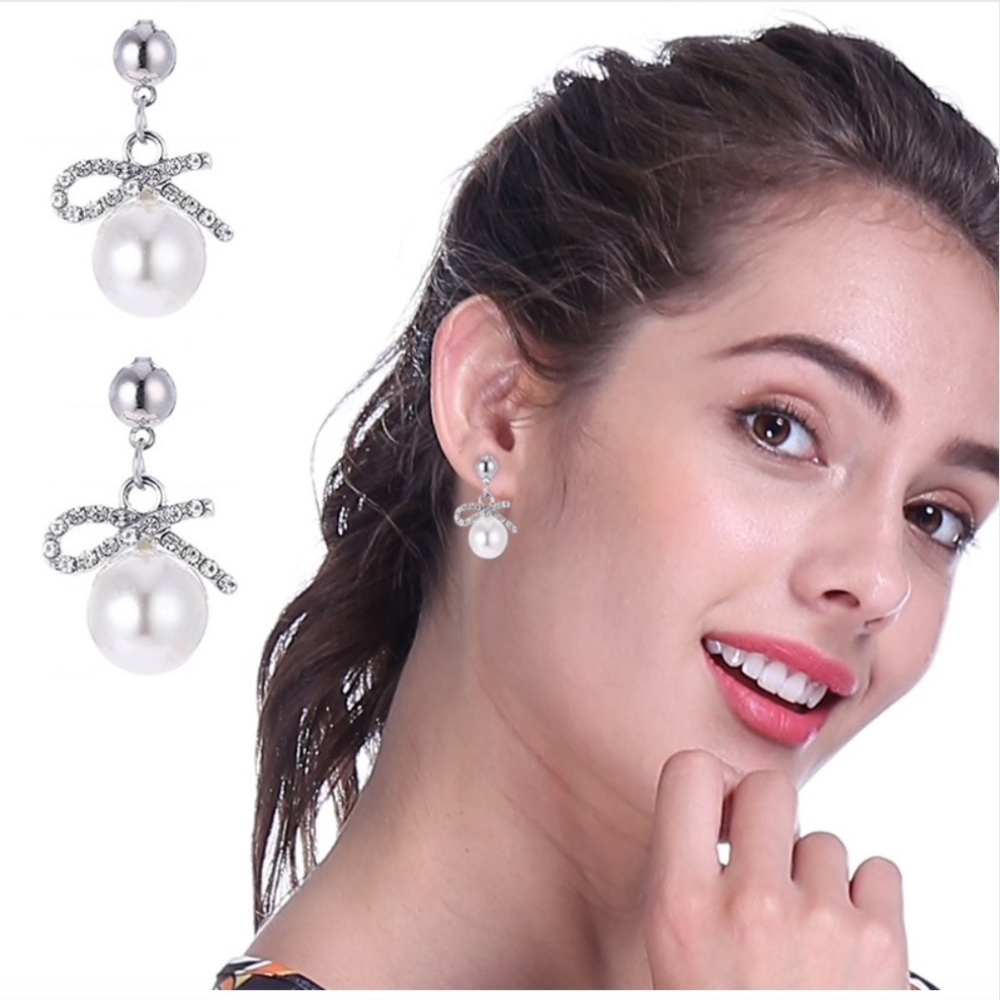 Pearl Crystal Infinity Silver Drop Dangle Earrings - Picture 4 of 5